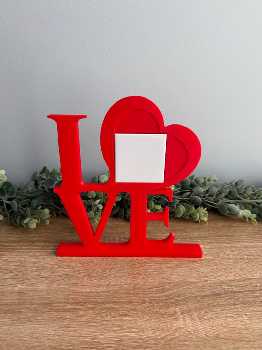 LOVE Frame