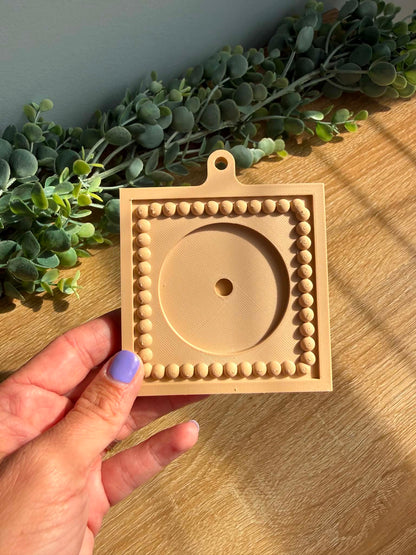 Round Ornament- Bohemian Style