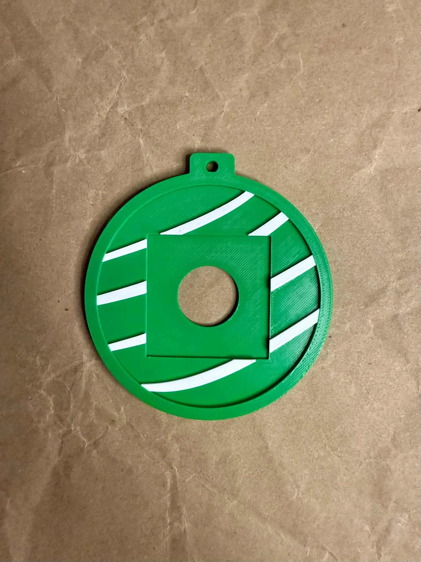 2" Snap In/Out Ornament Frame